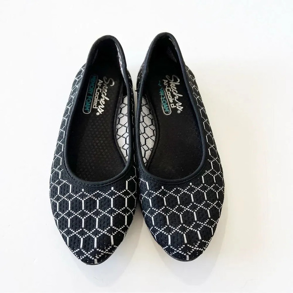 Skechers Aircooled Flyknit Pointed Toe Loafers Black Geometric Print‎ Women’s 7 - Picture 13 of 14